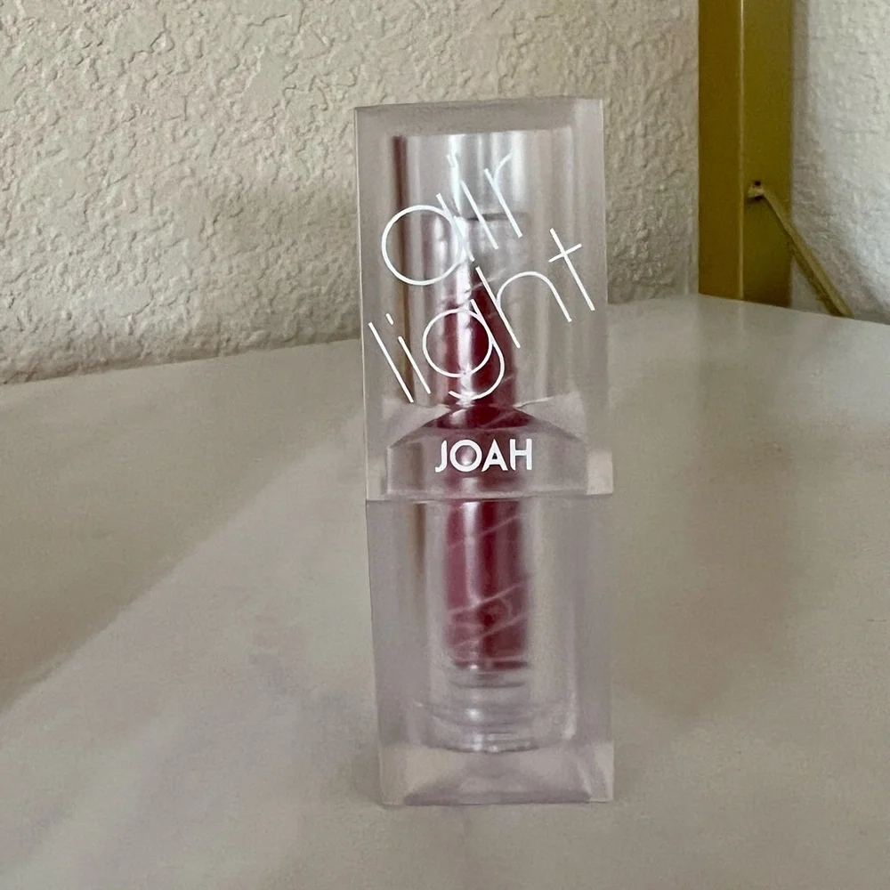 5PC Beauty Bundle Lips and Eyes- Jason Wu, Victoria’s Secret, Joah, Revlon, CG